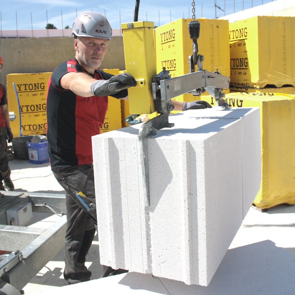 Über uns Mauern mit Jumbo-Ytong steinen, Effektives, schnelles Bauen, schlüsselfertiges Bauen, Dürr-Schwab-Bau